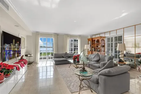 2124 Fisher Island Drive Miami Beach FL 33109