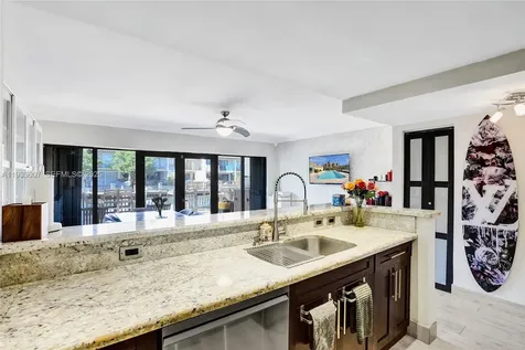 16478 NE 27th Place Eastern Shores FL 33160