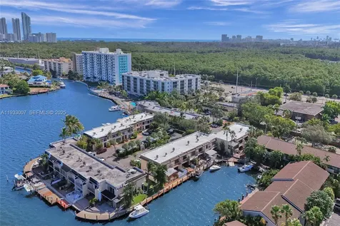 16478 NE 27th Place Eastern Shores FL 33160