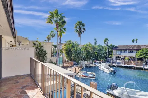 16478 NE 27th Place Eastern Shores FL 33160