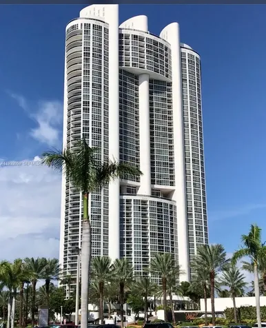 18201 Collins Avenue Sunny Isles Beach FL 33160
