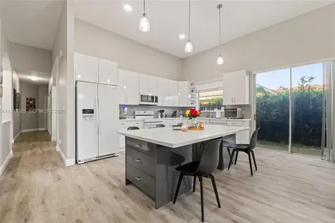 343 SW 187th Terrace Pembroke Pines FL 33029