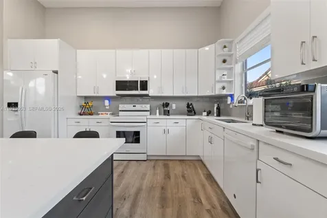 343 SW 187th Terrace Pembroke Pines FL 33029