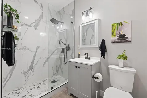 343 SW 187th Terrace Pembroke Pines FL 33029