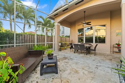 343 SW 187th Terrace Pembroke Pines FL 33029