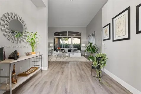 343 SW 187th Terrace Pembroke Pines FL 33029