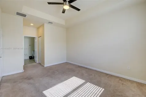 3316 W 91st Terrace Hialeah FL 33018