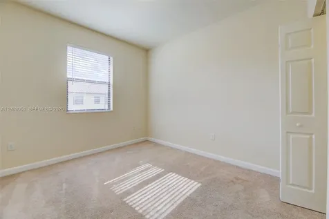 3316 W 91st Terrace Hialeah FL 33018