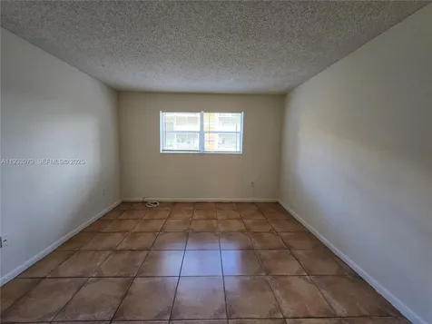 3600 NW 21st Street Lauderdale Lakes FL 33311