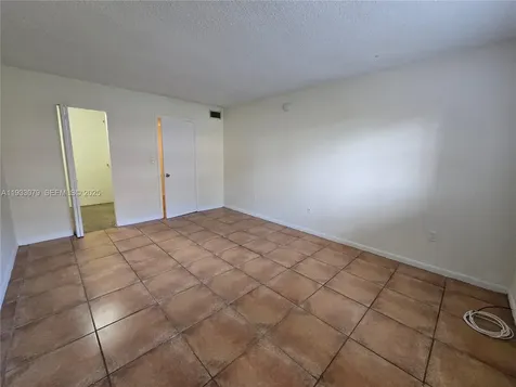 3600 NW 21st Street Lauderdale Lakes FL 33311