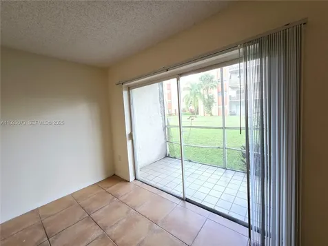 3600 NW 21st Street Lauderdale Lakes FL 33311