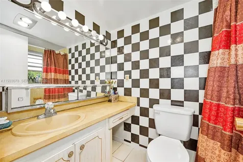 12027 S Greenway Circle Royal Palm Beach FL 33411