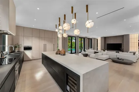 661 Melaleuca Lane Miami FL 33137
