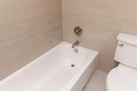 3625 N Country Club Drive Aventura FL 33180
