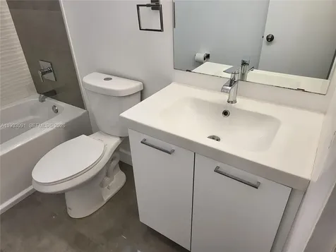 9723 N New River Canal Road Plantation FL 33324