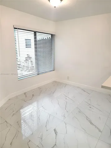 9723 N New River Canal Road Plantation FL 33324