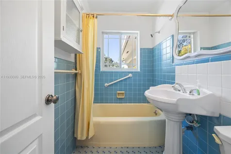 5685 SW 72nd Avenue Miami FL 33143