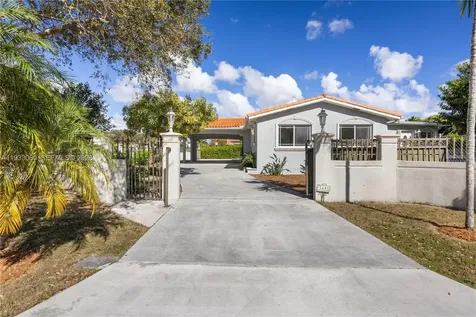 5685 SW 72nd Avenue Miami FL 33143