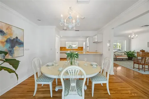 5685 SW 72nd Avenue Miami FL 33143