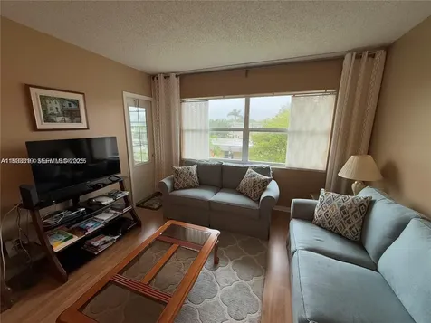 4441 NW 16th Street Lauderhill FL 33313