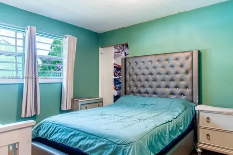11751 NW 32nd Manor Sunrise FL 33323