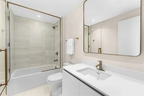 2678 Tigertail Avenue Miami FL 33133