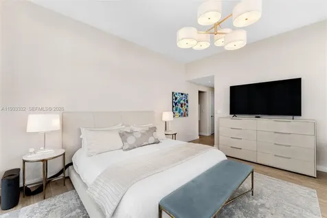2678 Tigertail Avenue Miami FL 33133
