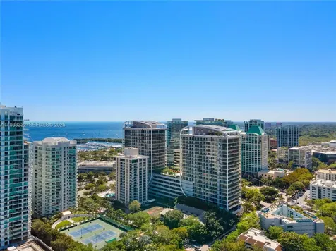 2678 Tigertail Avenue Miami FL 33133