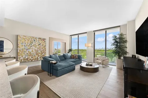 2678 Tigertail Avenue Miami FL 33133