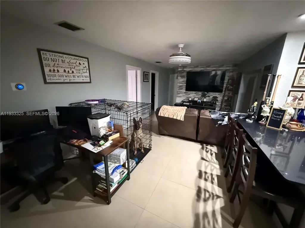 4105 NW 78th Way Coral Springs FL 33065