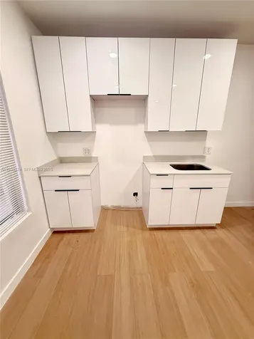 125 SW 19th Avenue Miami FL 33135