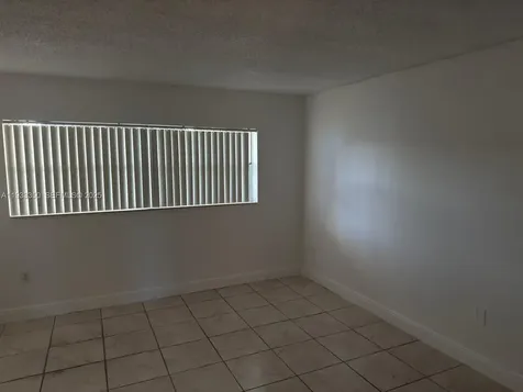 9369 Fontainebleau Boulevard Miami FL 33172