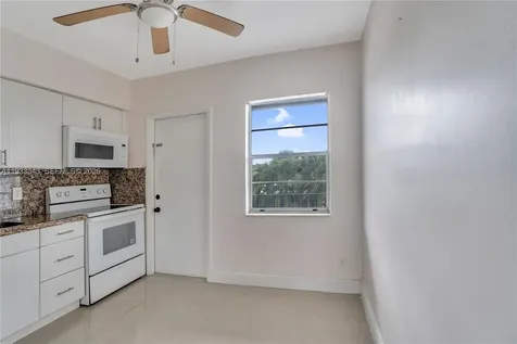 7401 Pines Boulevard Pembroke Pines FL 33024