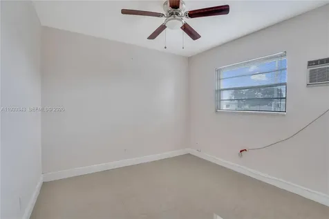 7401 Pines Boulevard Pembroke Pines FL 33024