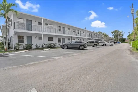 7401 Pines Boulevard Pembroke Pines FL 33024
