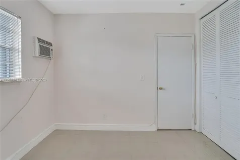 7401 Pines Boulevard Pembroke Pines FL 33024