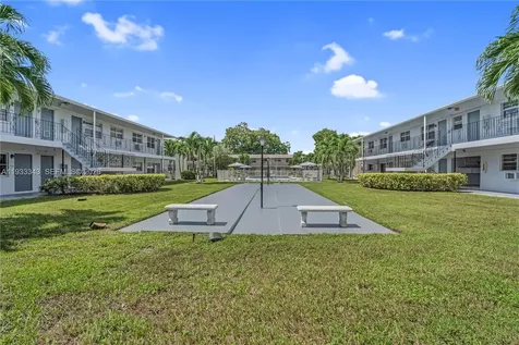 7401 Pines Boulevard Pembroke Pines FL 33024