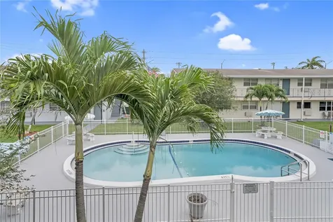 7401 Pines Boulevard Pembroke Pines FL 33024
