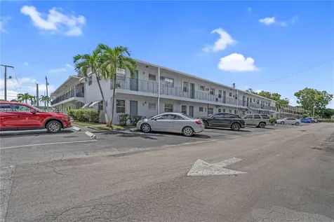 7401 Pines Boulevard Pembroke Pines FL 33024