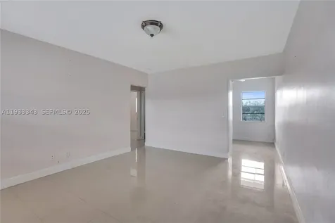 7401 Pines Boulevard Pembroke Pines FL 33024