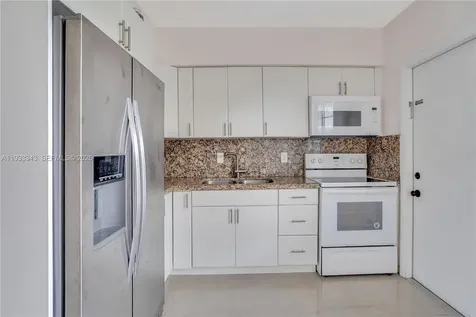 7401 Pines Boulevard Pembroke Pines FL 33024