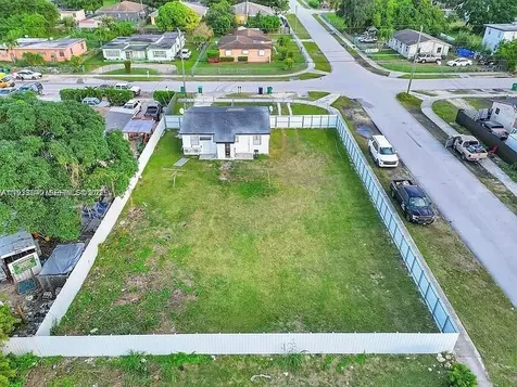 26540 SW 1 38 Th Court Homestead FL 33032
