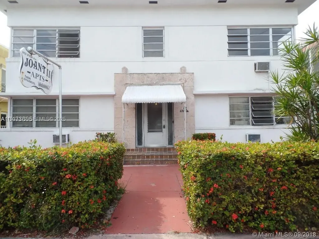 6950 Byron Avenue Miami Beach FL 33141