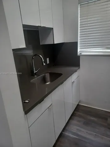 6950 Byron Avenue Miami Beach FL 33141