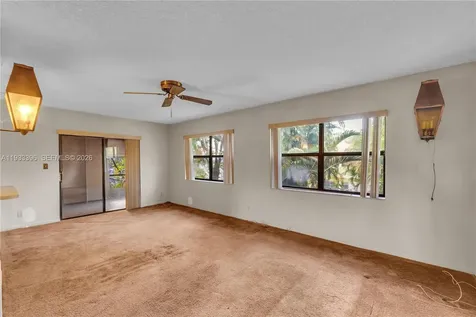 7545 NW 99th Avenue Tamarac FL 33321