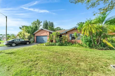 7545 NW 99th Avenue Tamarac FL 33321