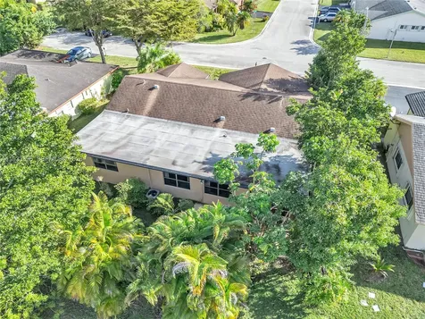7545 NW 99th Avenue Tamarac FL 33321