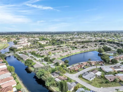 7545 NW 99th Avenue Tamarac FL 33321