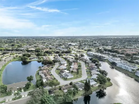 7545 NW 99th Avenue Tamarac FL 33321