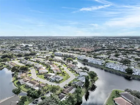 7545 NW 99th Avenue Tamarac FL 33321